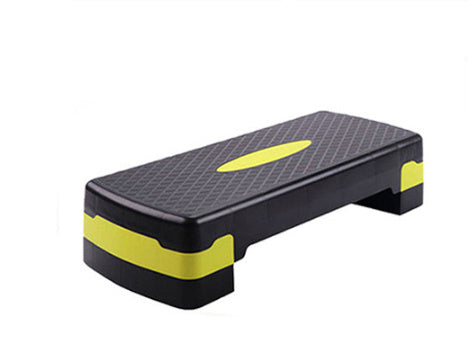 👉 Step Fitness Aerobico – Piattaforma Regolabile per Cardio e Yoga (68×28×15cm)