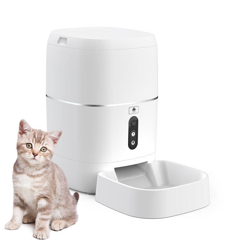 Distributore Automatico di Cibo e Acqua per Animali | Intelligent Pet Companion con Voce e Video
