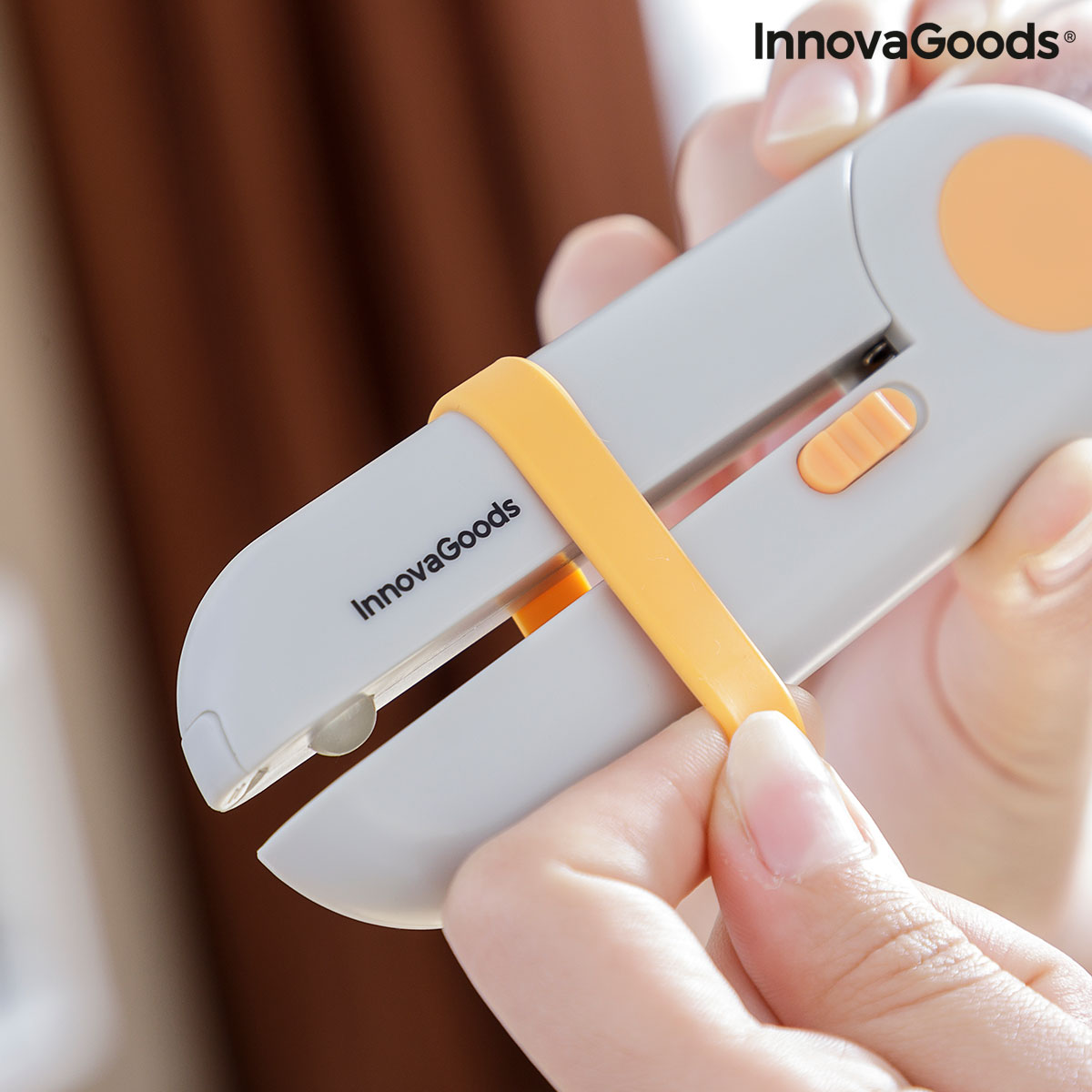 Tagliaunghie per Animali con LED InnovaGoods – Sicuro e Preciso