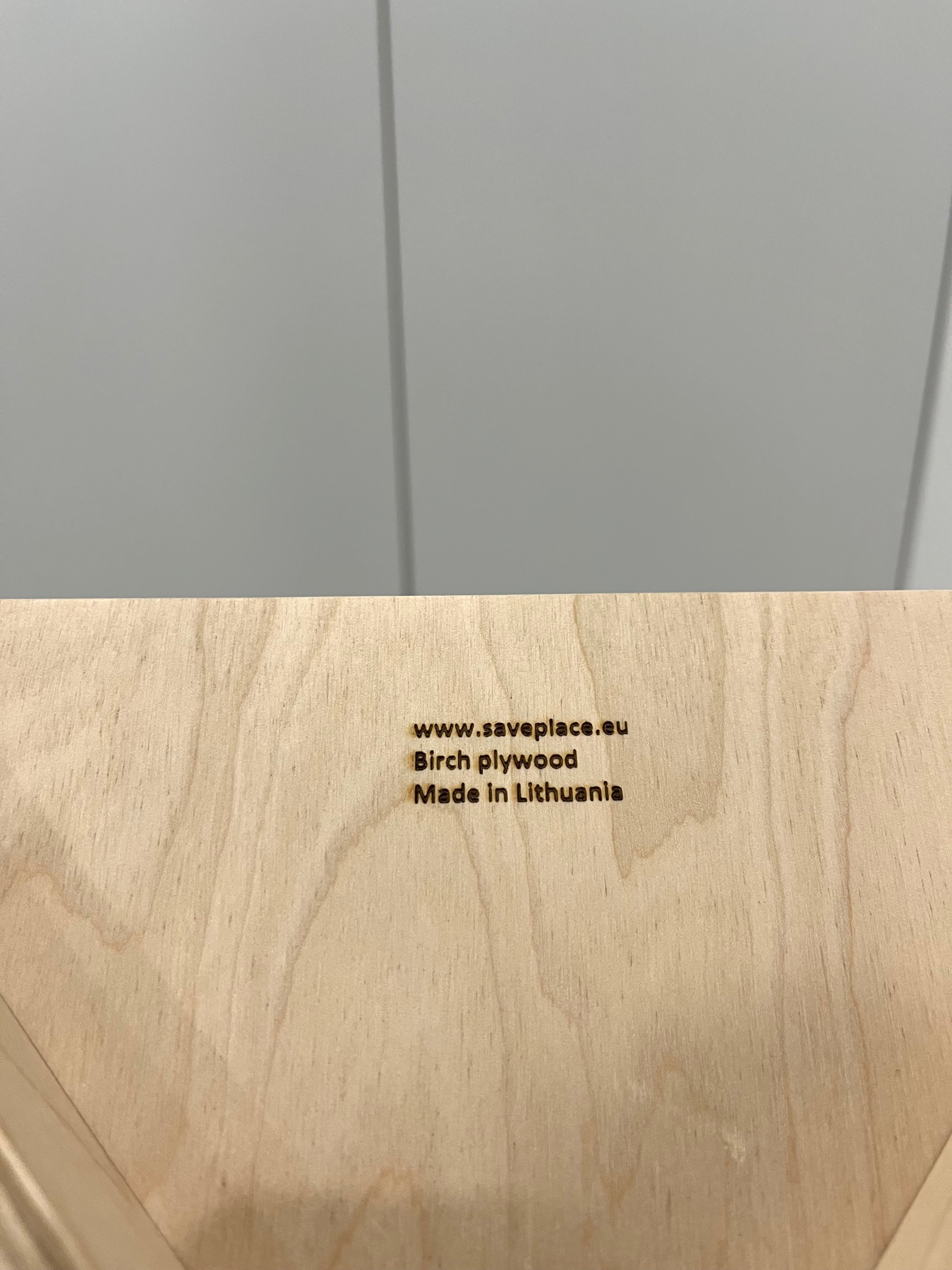 👉 OASIS – Struttura in legno per amaca per gatti (senza tessuto)